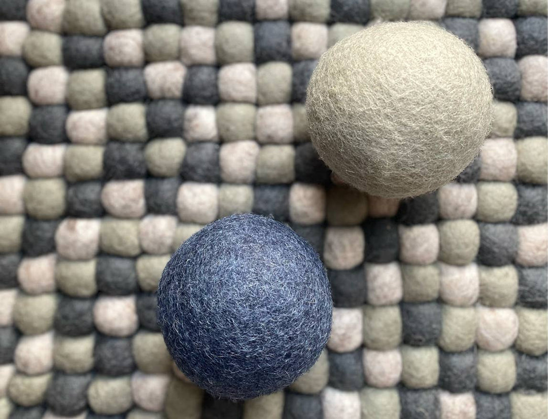 Felt Ball Toy for Dogs and Cats